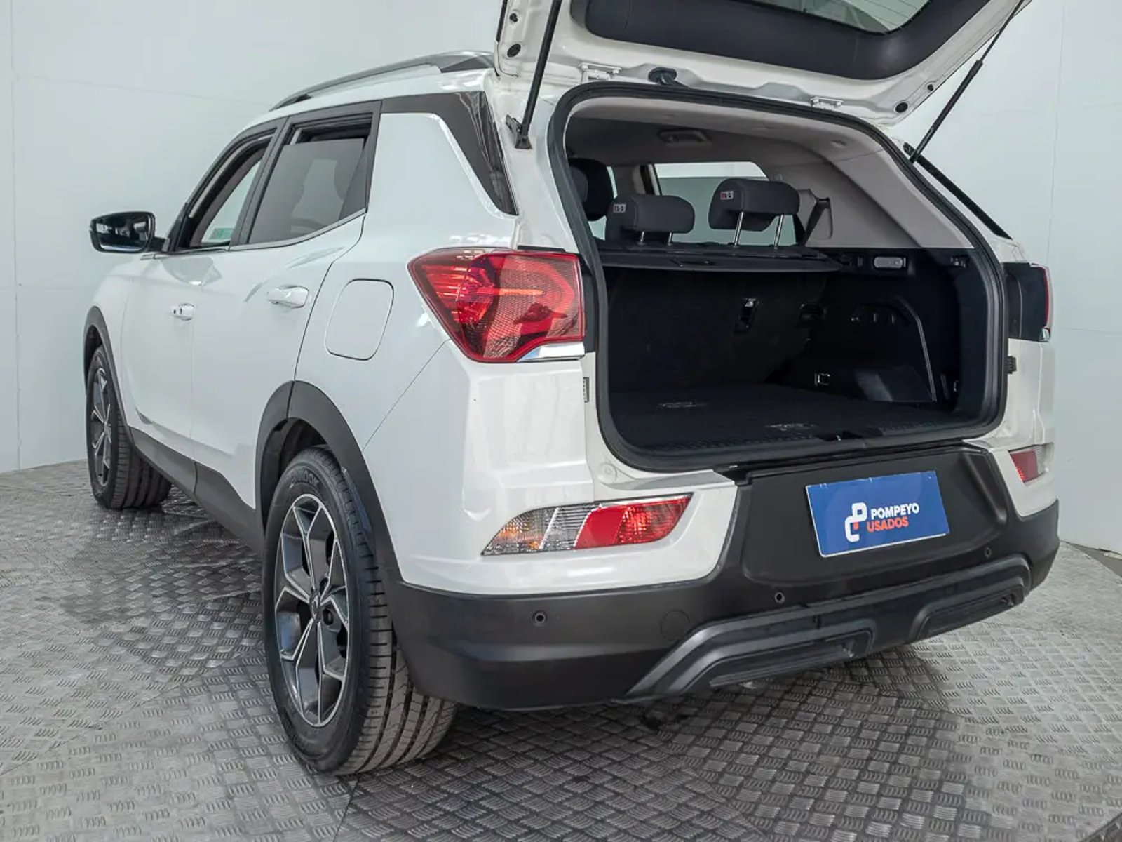 SSANGYONG KORANDO 2023 - Imagen 9 de 17