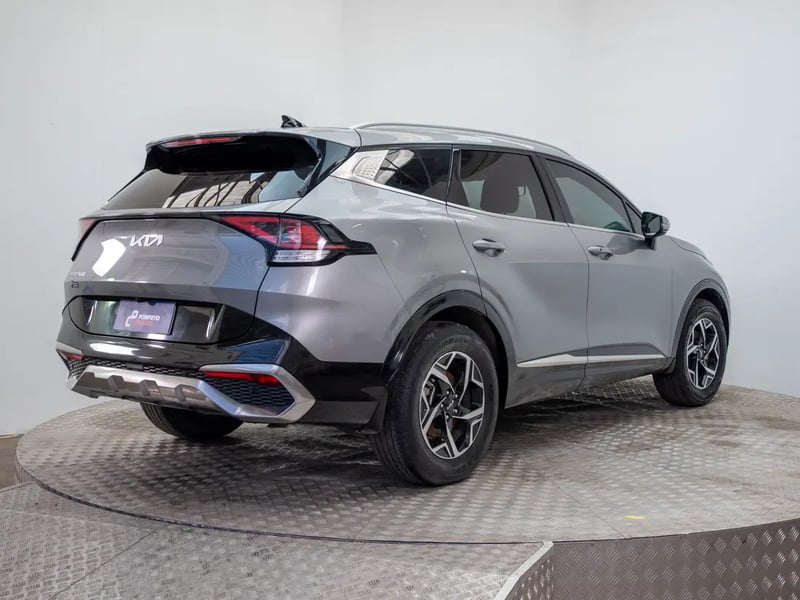 Kia SPORTAGE 2023 - Imagen 7 de 20