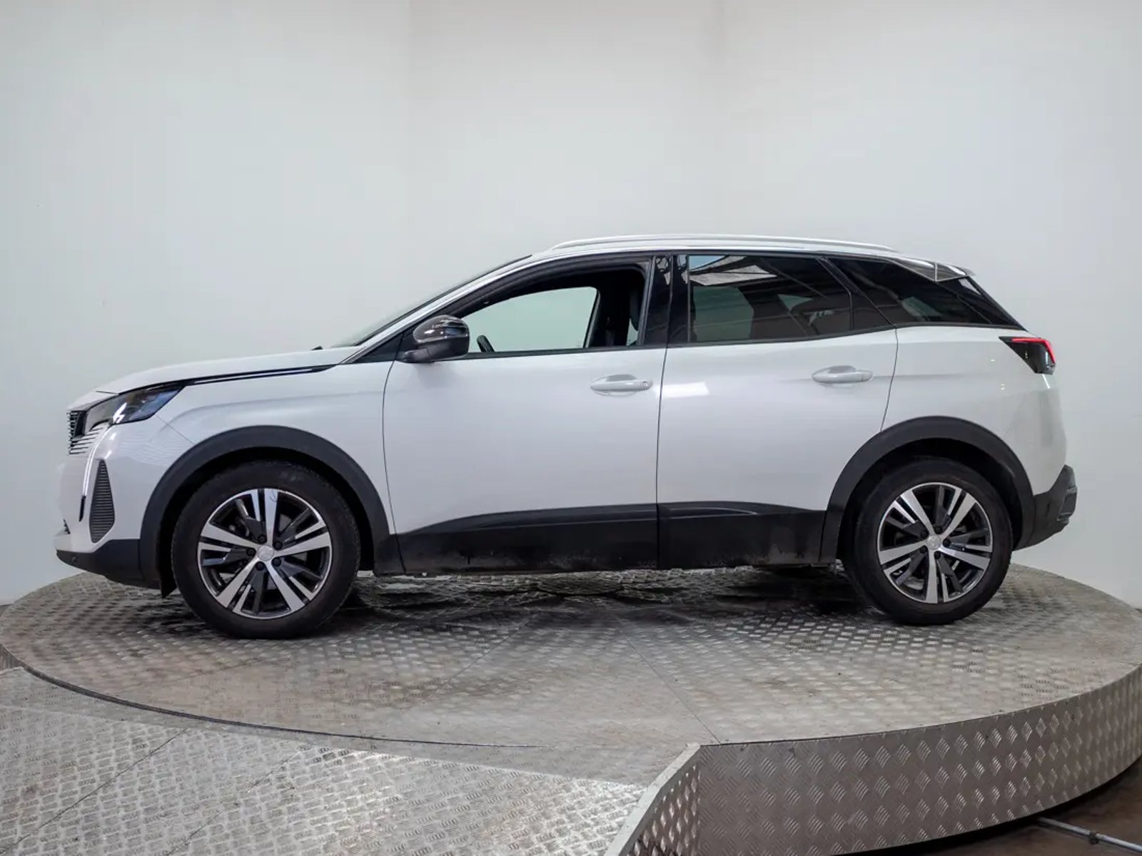 Peugeot 3008 2024 - Foto 4 de 20