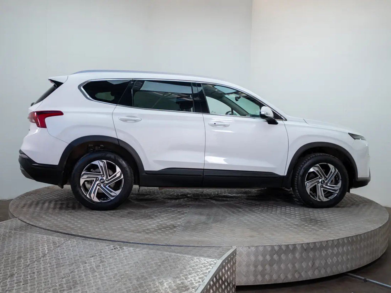 Hyundai SANTA FE 2023 - Imagen 8 de 20