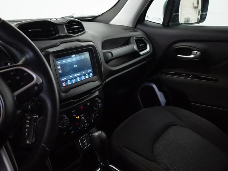 Jeep RENEGADE 2023 - Imagen 12 de 19