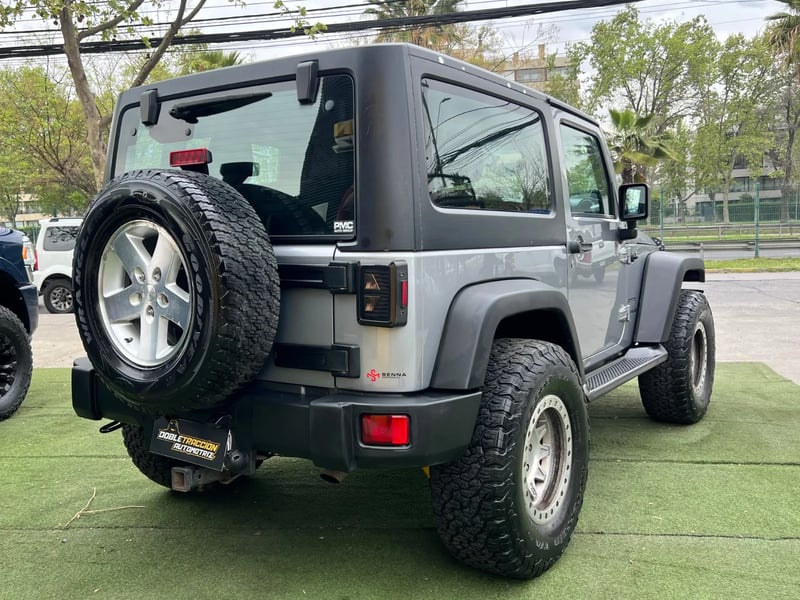Jeep Wrangler Sport CRD 2.8 2013 - Imagen 8 de 17