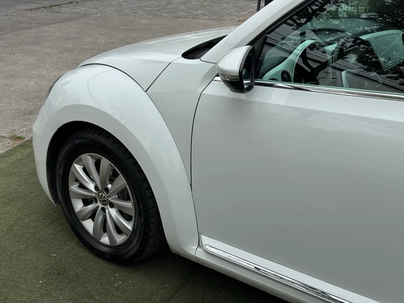 Volkswagen Beetle 2018 - Imagen 9 de 16