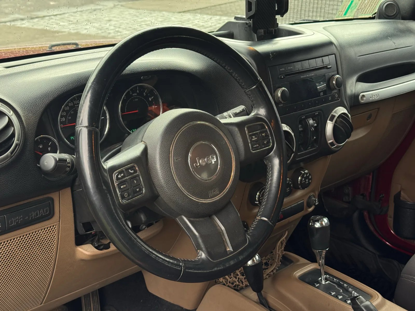 Jeep Wrangler JKU Rubicon 2013 - Imagen 13 de 19