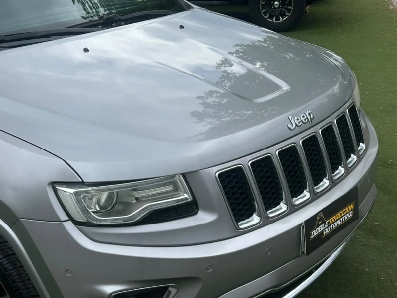 Jeep Cherokee Overland 2015 - Imagen 8 de 16