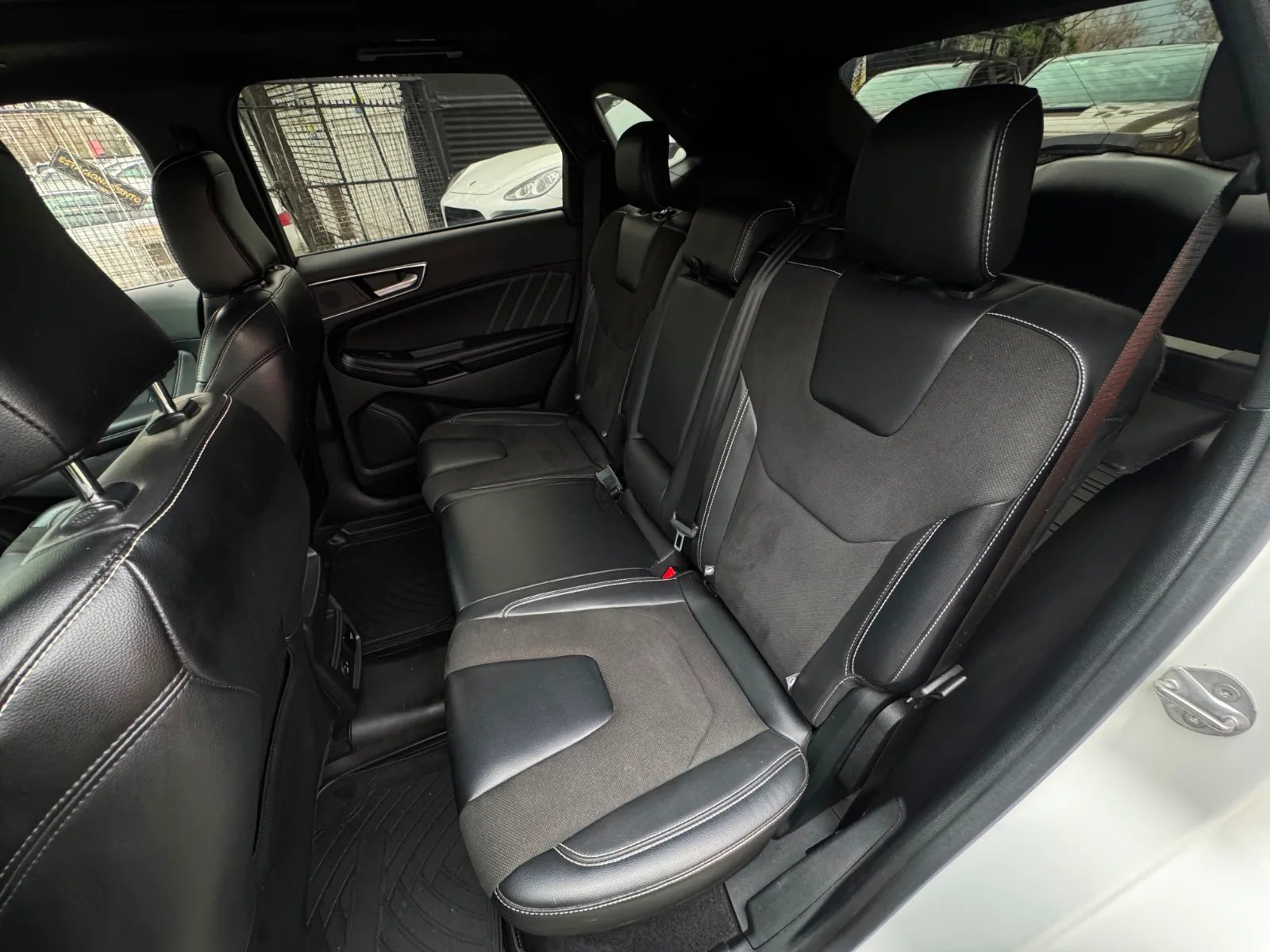 Ford Edge ST 2023 - Imagen 19 de 20