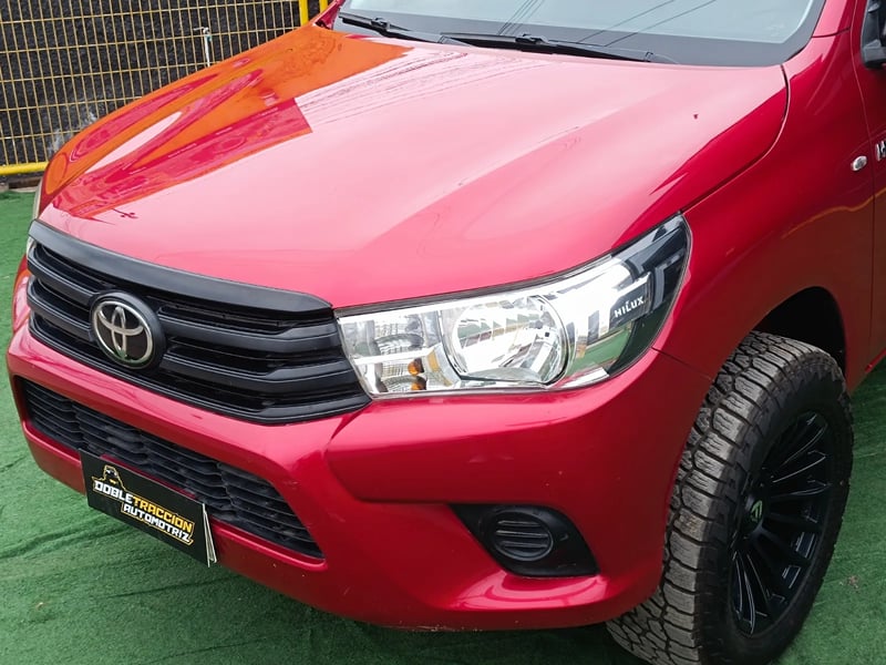 Toyota Hilux DX 4x4 2024 - Imagen 7 de 17