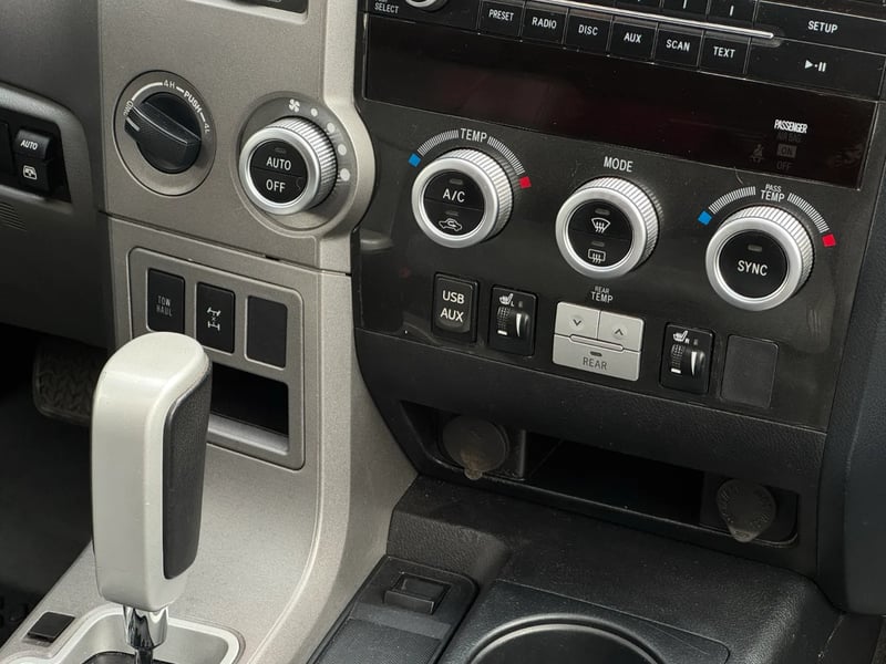 Toyota Sequoia Limited 2013 - Imagen 17 de 17