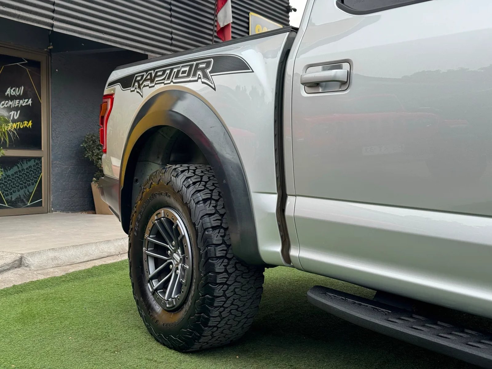 FORD F150 RAPTOR 4X4 DCAB 3.5 AUT 2019 - Imagen 11 de 15