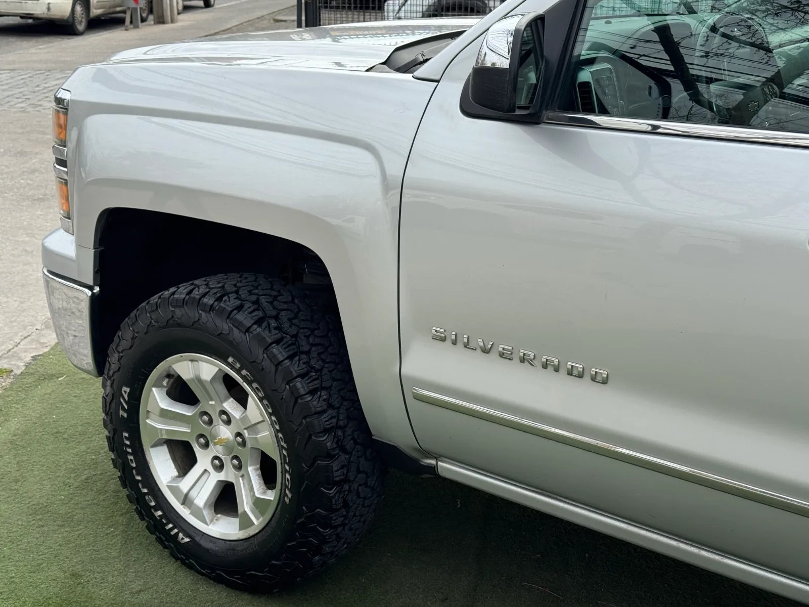 Chevrolet Silverado LTZ Z71 2015 - Imagen 10 de 19