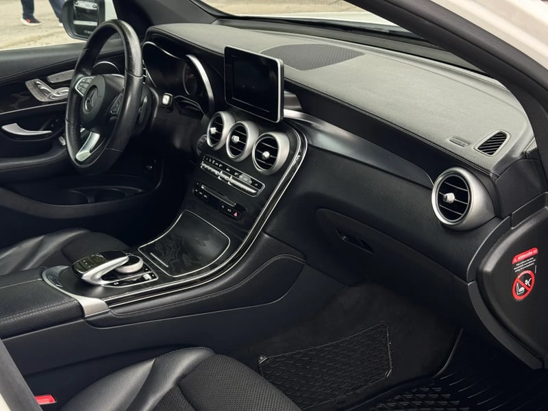 Mercedes-Benz GLC 250D 2019 - Imagen 15 de 18