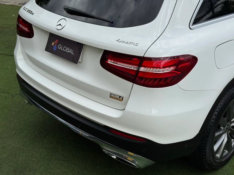 Mercedes-Benz GLC 250D 2019 - Imagen 10 de 18