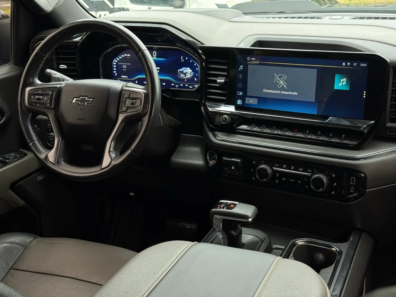 Chevrolet Silverado ZR2 2023 - Imagen 19 de 20