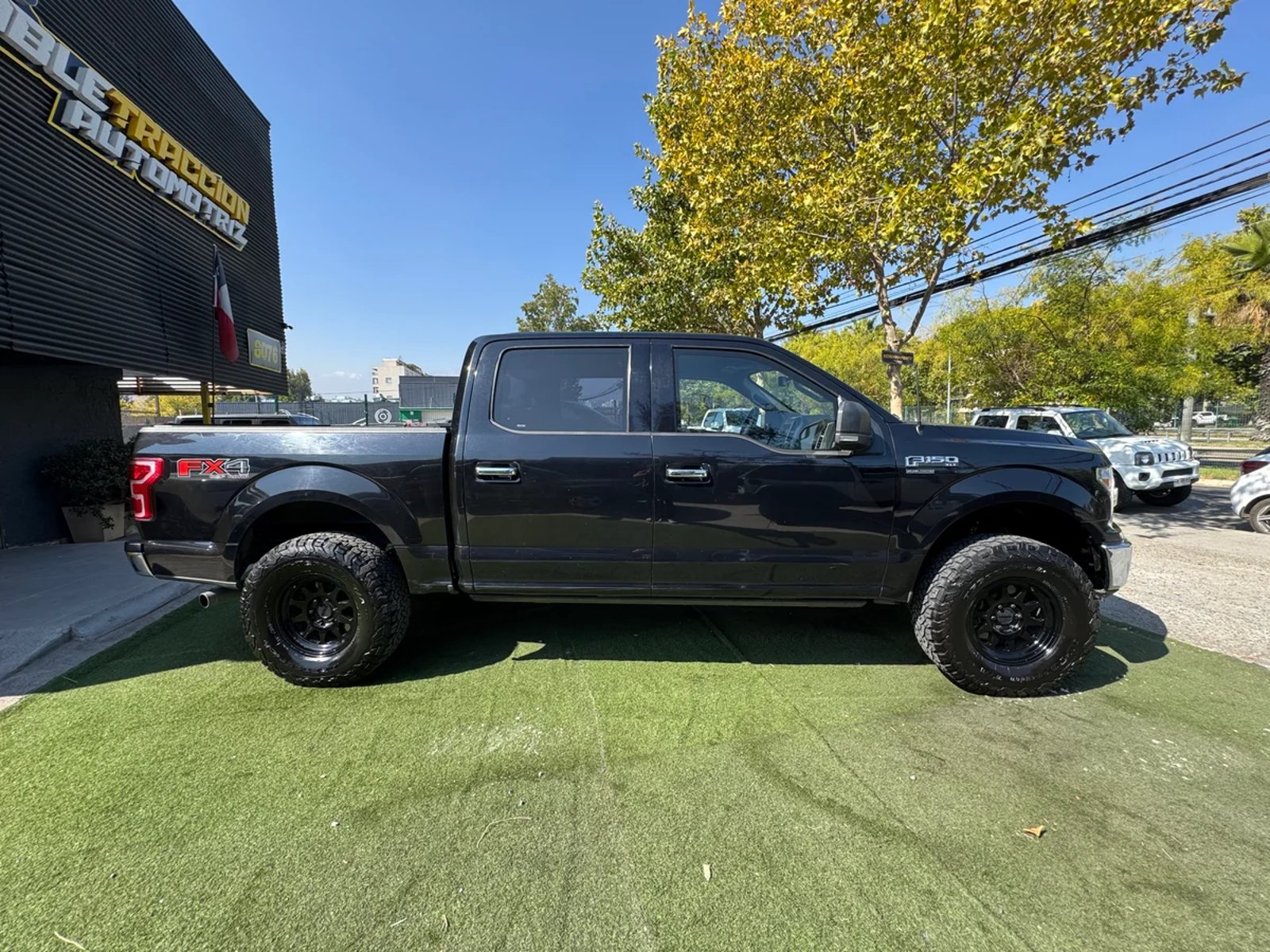 Ford F 150 XLT 5.0 AUT 2020 - Imagen 9 de 15