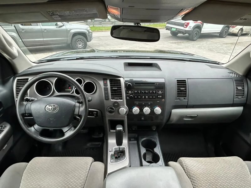Toyota Tundra 5.7 4x4 2011 - Imagen 19 de 19