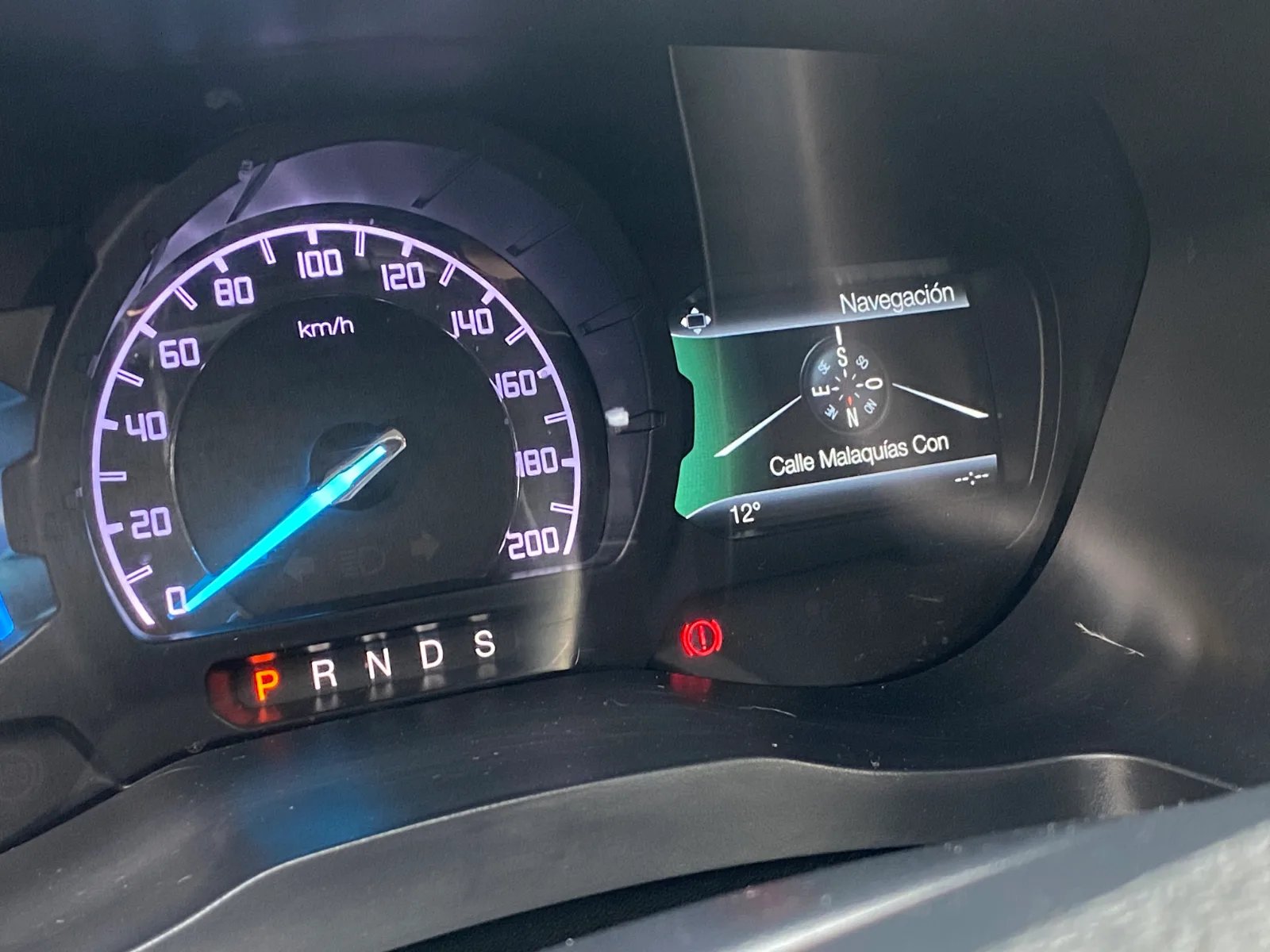 Ford RANGER LIMITED 2020 - Imagen 13 de 17