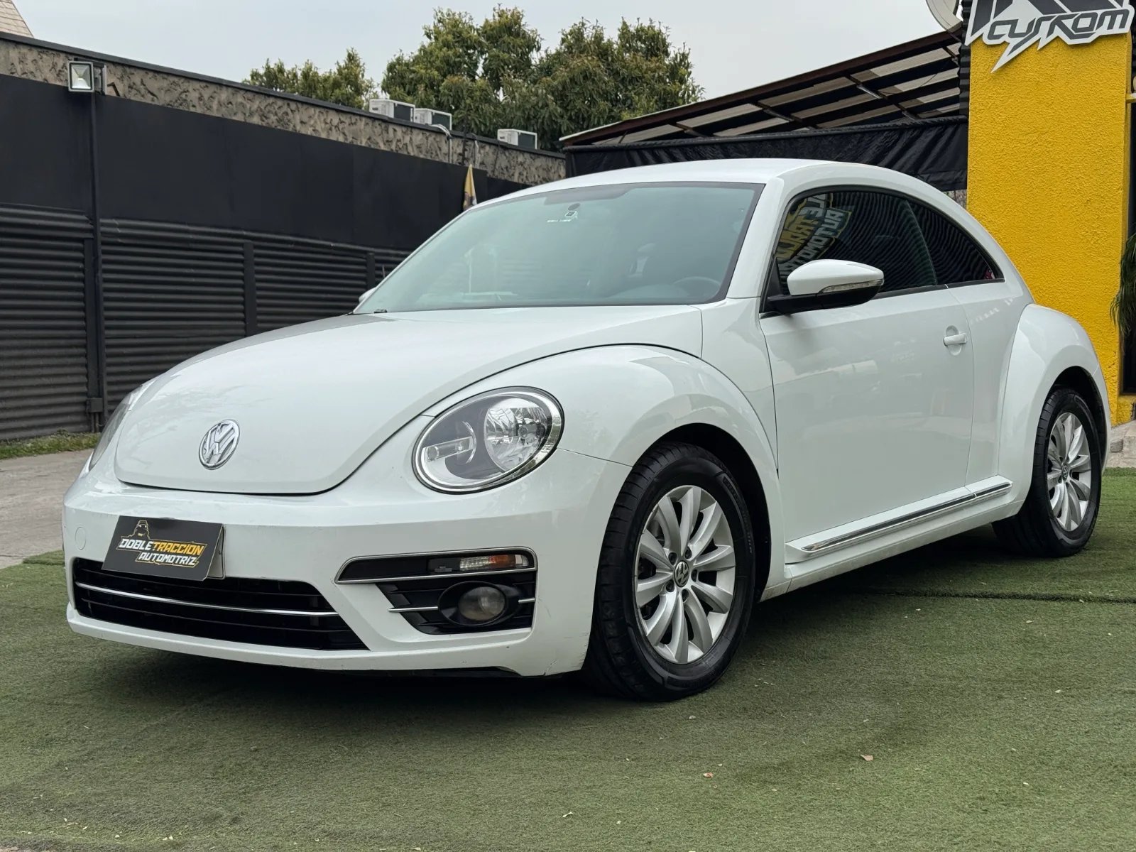Volkswagen Beetle 2018 - Foto 3 de 16