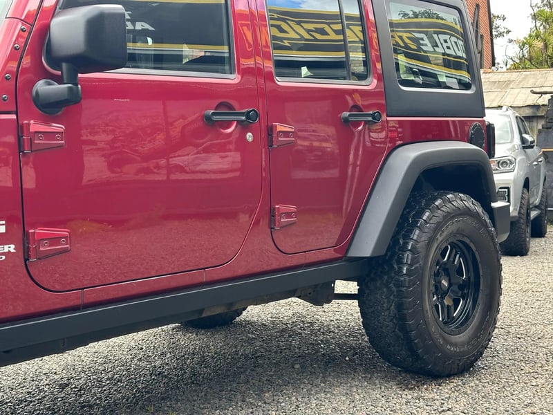 Jeep Wrangler JKU Sport 2013 - Imagen 6 de 20