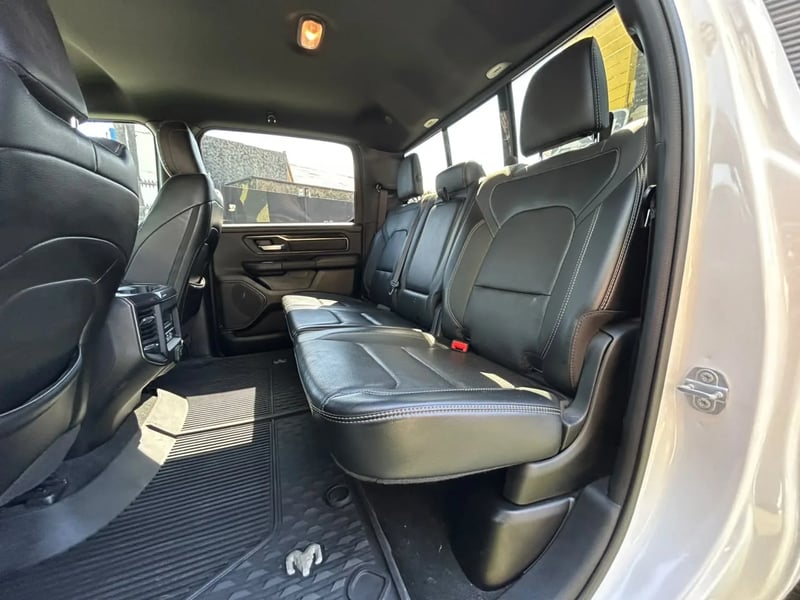 RAM 1500 REBEL CREW DCAB 4X4 5.7 AUT 2026 - Imagen 16 de 20