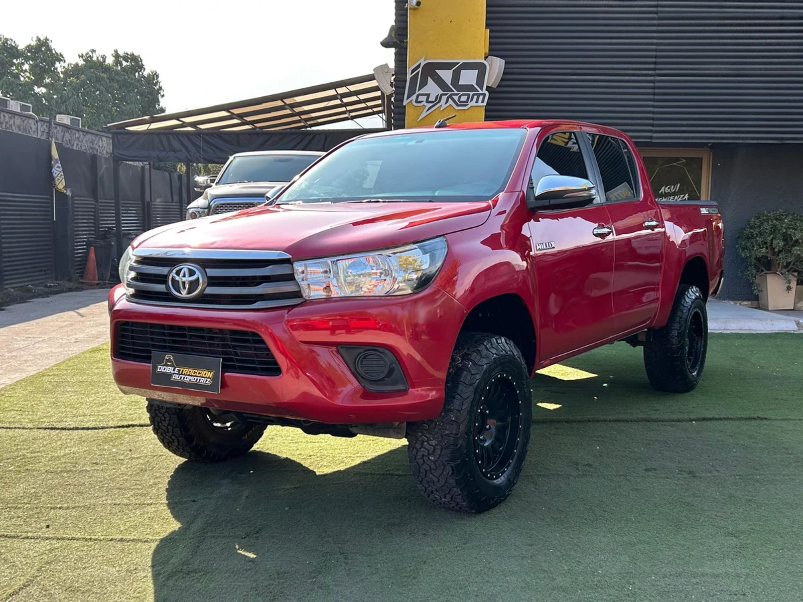 TOYOTA HI LUX D CAB 4X4 2.8 2019 - Imagen 4 de 9