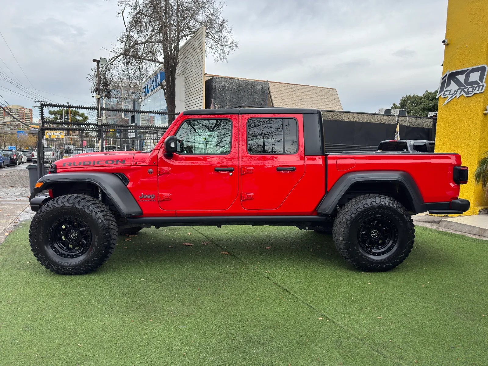 Jeep Gladiator JT Rubicon 2023 - Foto 4 de 20