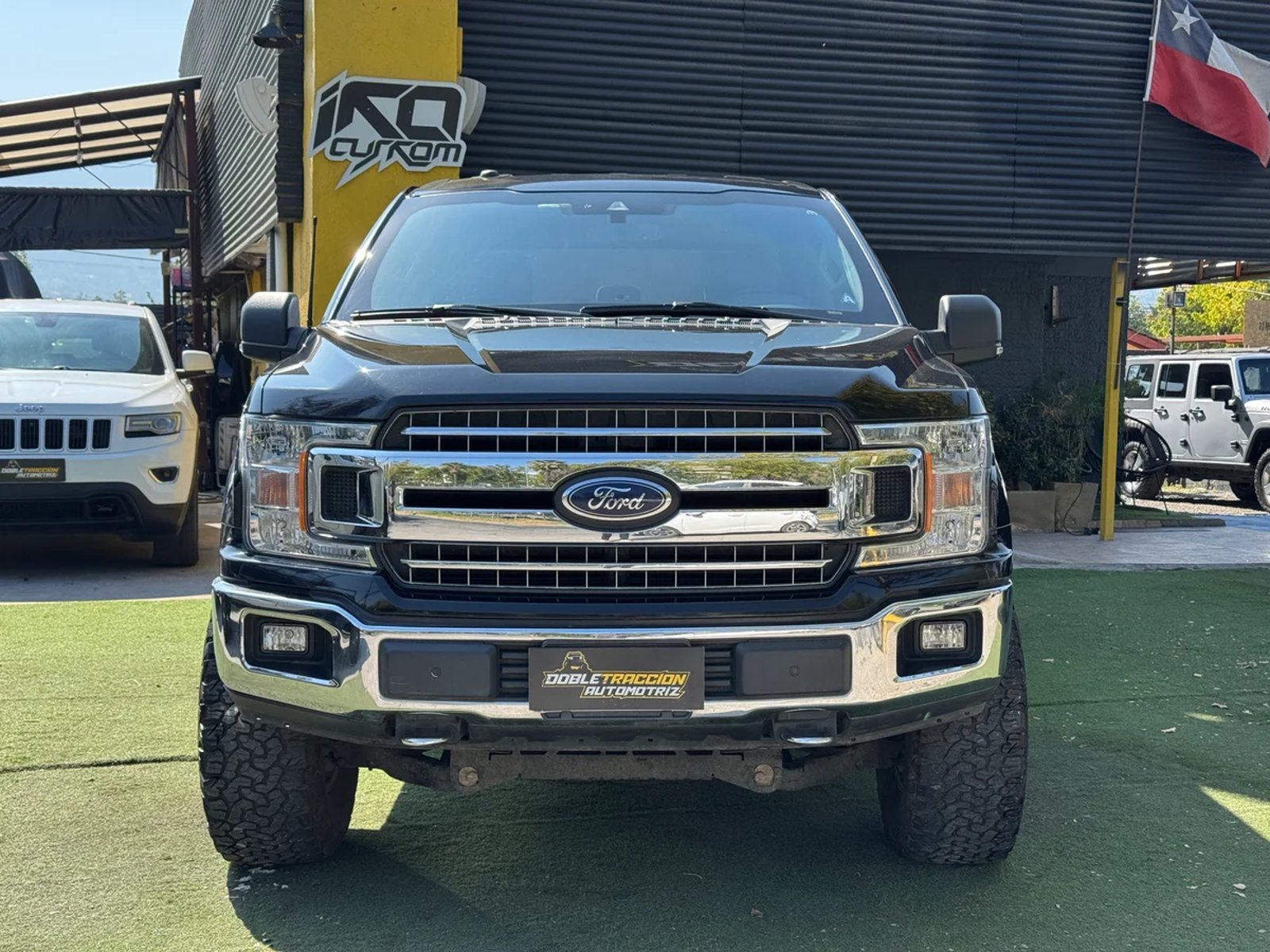 Ford F 150 XLT 5.0 AUT 2020 - Foto 2 de 15