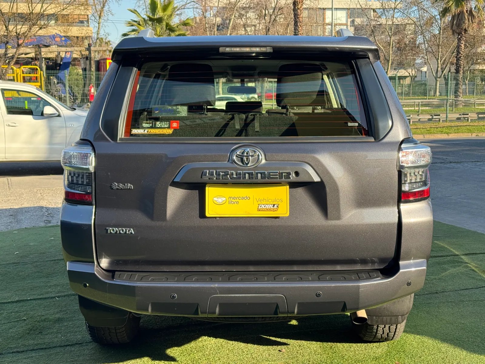 Toyota 4Runner SR5 2021 - Imagen 6 de 17