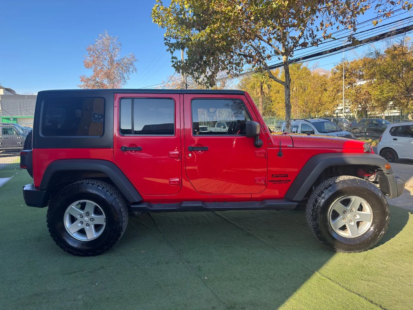JEEP Wrangler JKU Sport 2015 - Imagen 8 de 15