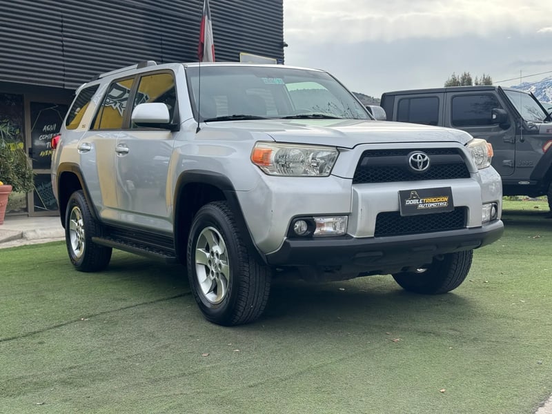 Toyota 4Runner SR5 2013