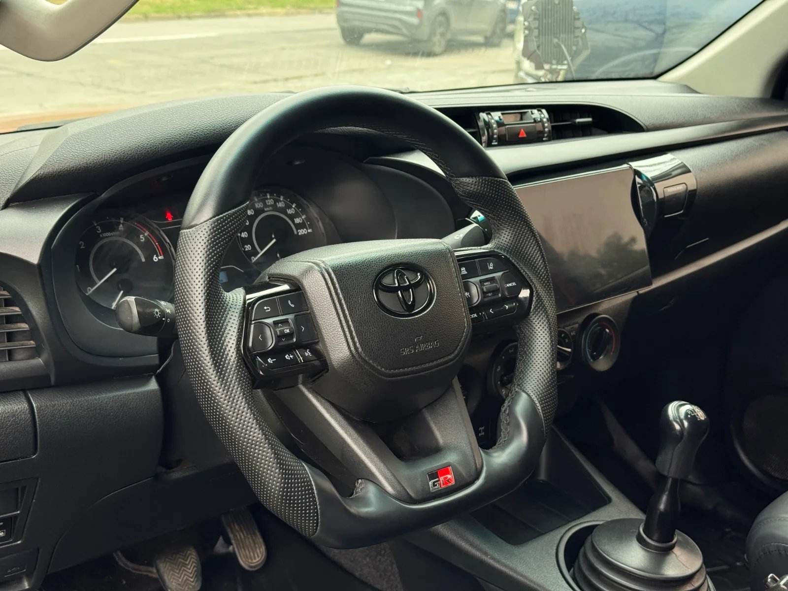 Toyota Hilux DX 2018 - Imagen 11 de 17