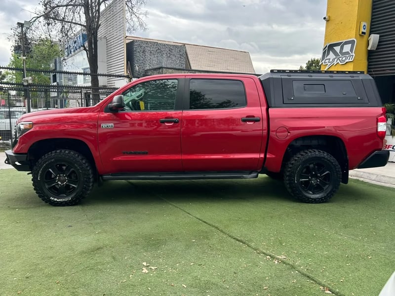 Toyota Tundra Limited 4x4 2019 - Imagen 6 de 17