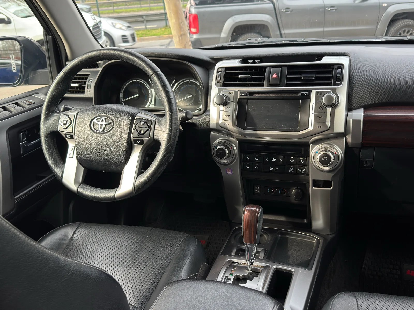 Toyota 4Runner Limited 2017 - Imagen 18 de 19