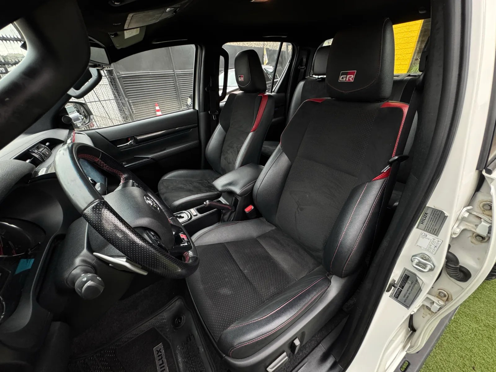 Toyota Hilux GR 2022 - Imagen 16 de 20