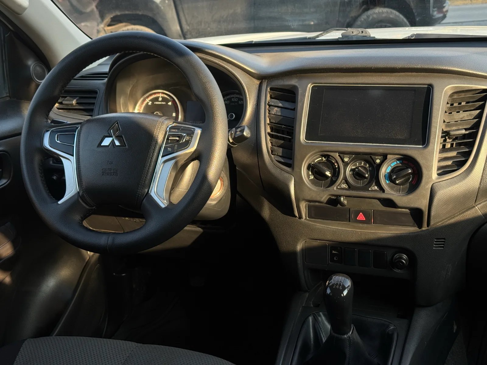 Mitsubishi L200 Katana CRT 2022 - Imagen 16 de 16