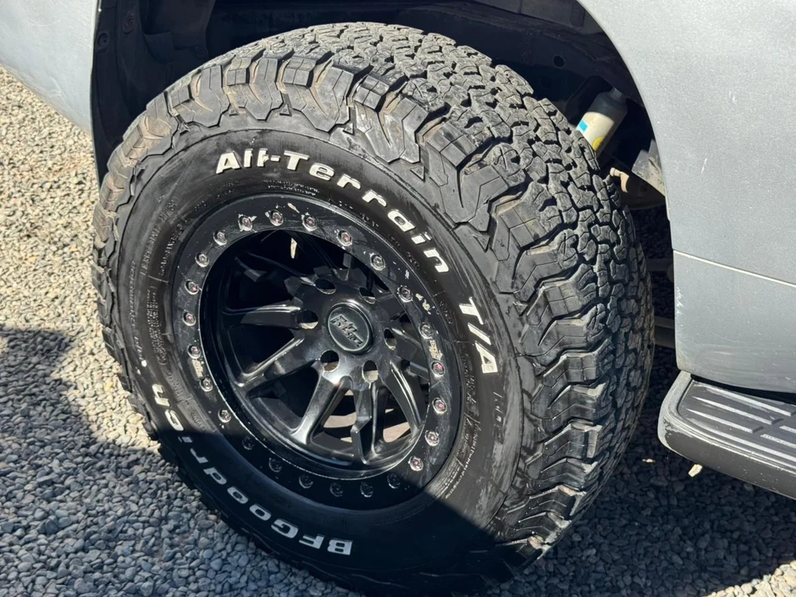TOYOTA LAND CRUISER PRADO 4X4 2.7 AUT 2011 - Imagen 7 de 12