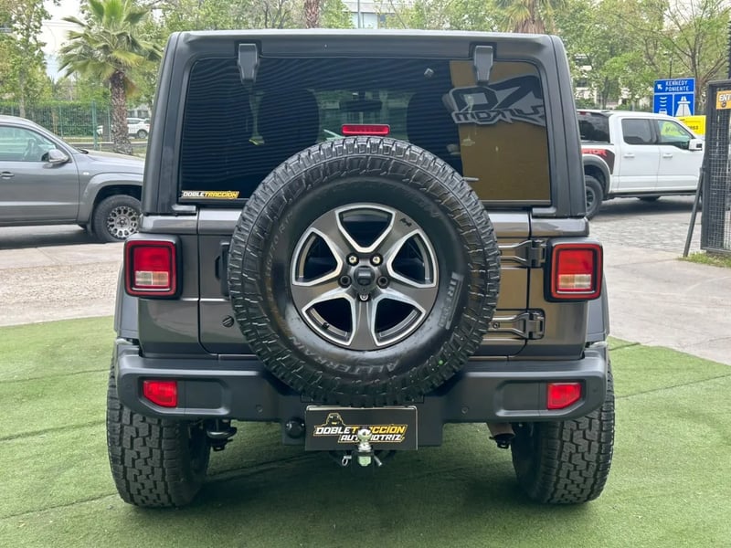Jeep Wrangler JL Sport 2021 - Imagen 7 de 17