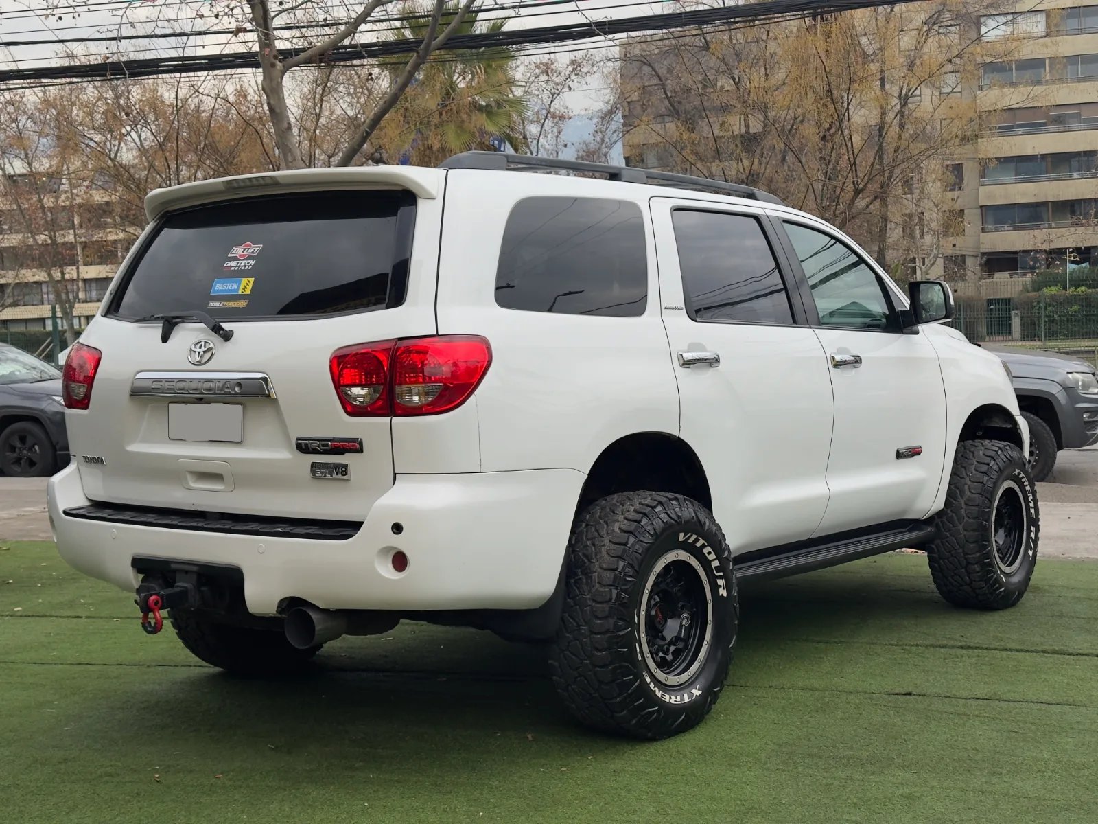 Toyota Sequoia Limited 2013 - Imagen 10 de 17