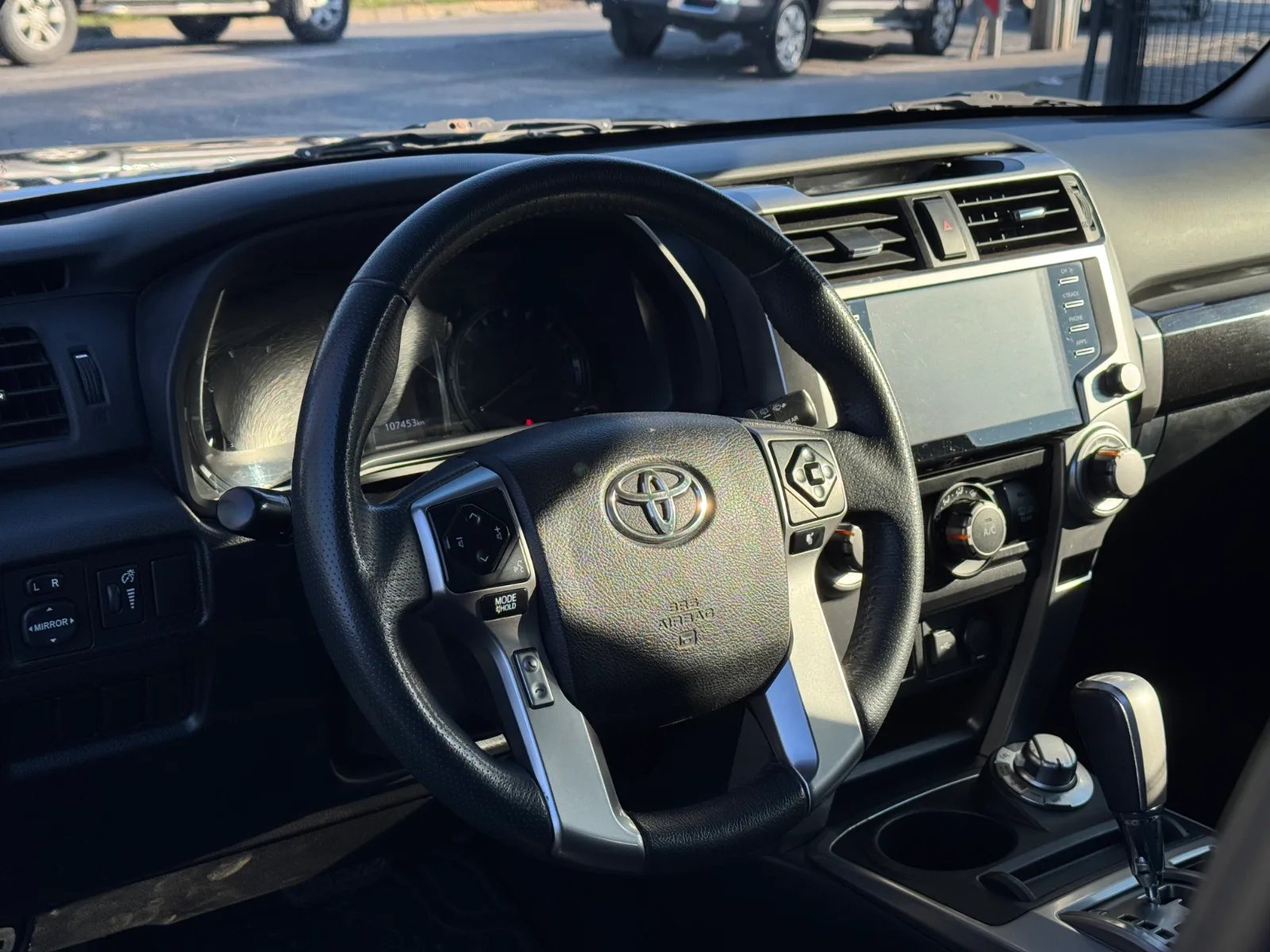 Toyota 4Runner SR5 2021 - Imagen 11 de 17