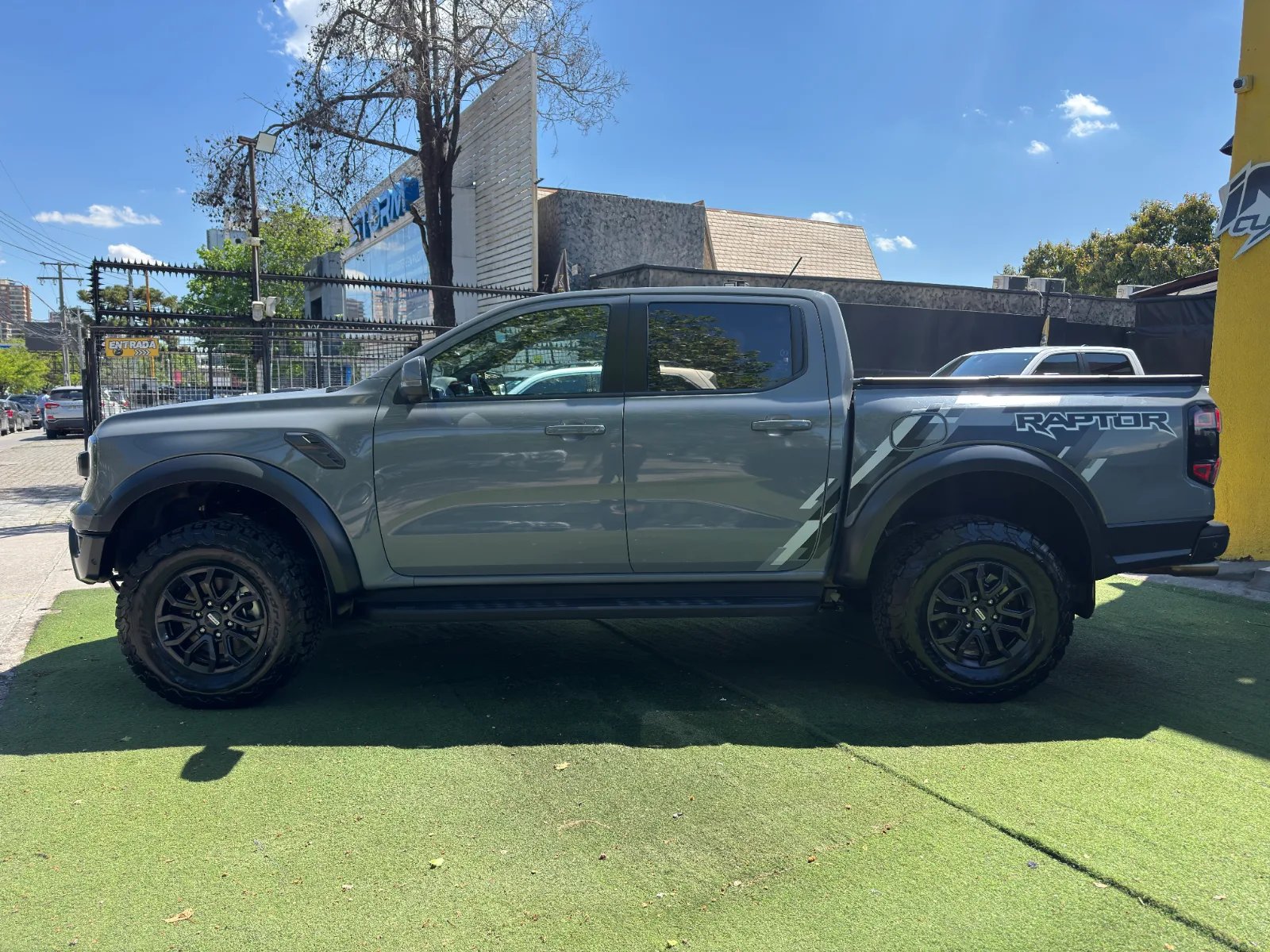 Ford Ranger Raptor 2024 - Foto 4 de 20