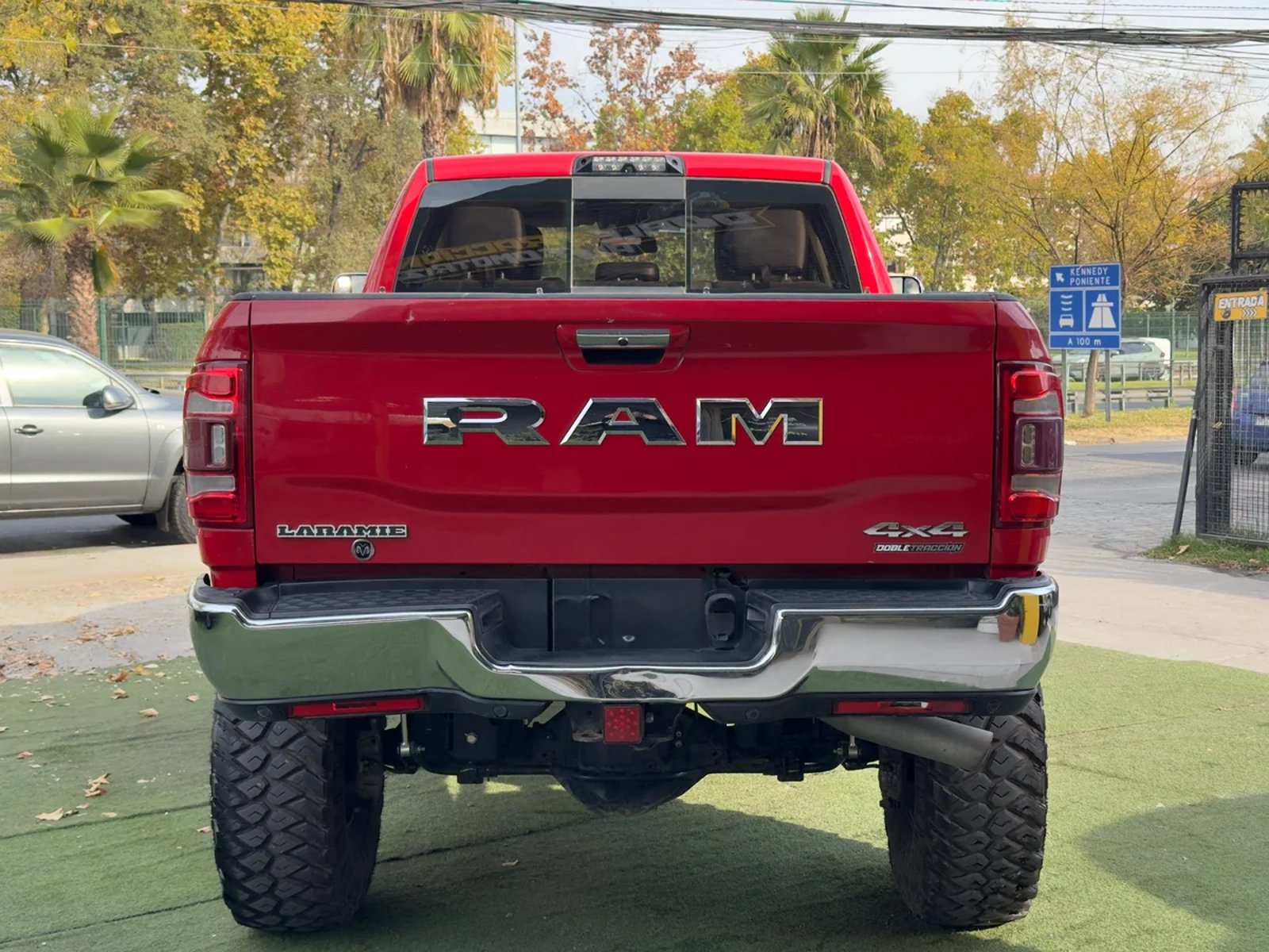RAM 2500 Laramie LX 2021 - Imagen 8 de 15