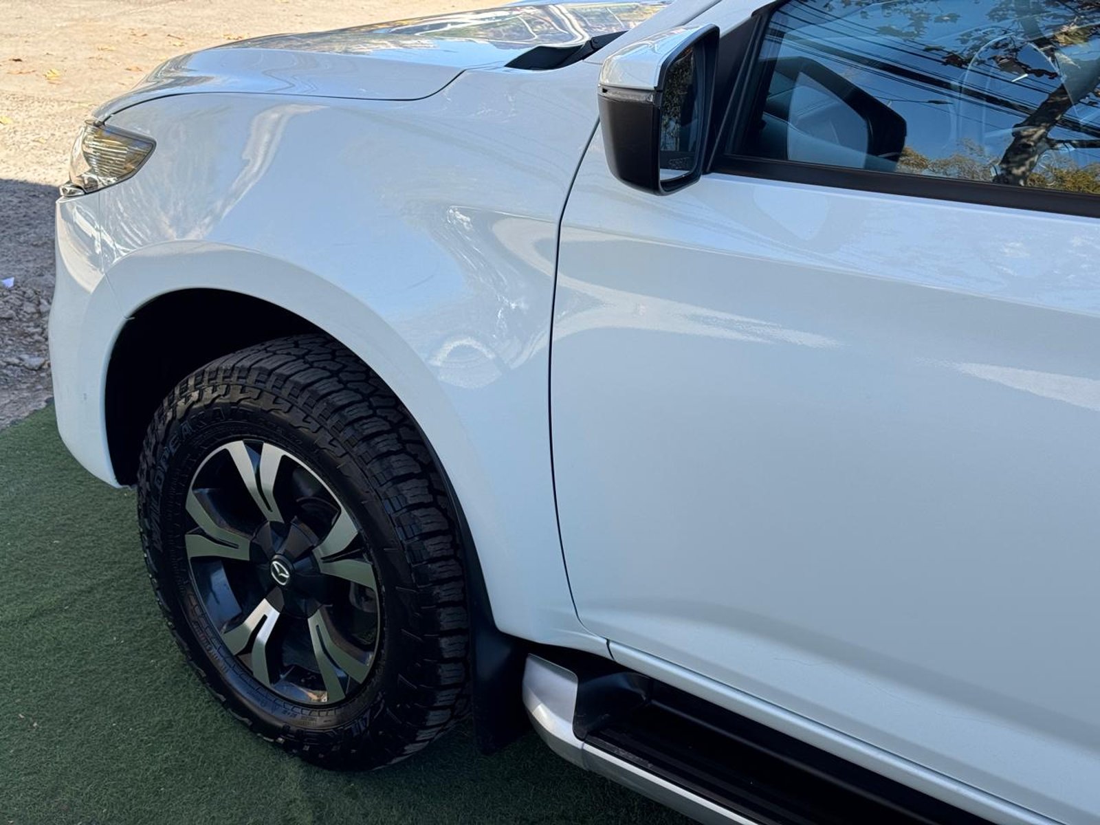 Mazda BT-50 High 2023 - Imagen 13 de 20
