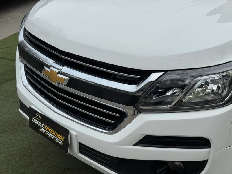 Chevrolet Colorado LTZ 2018 - Imagen 9 de 18