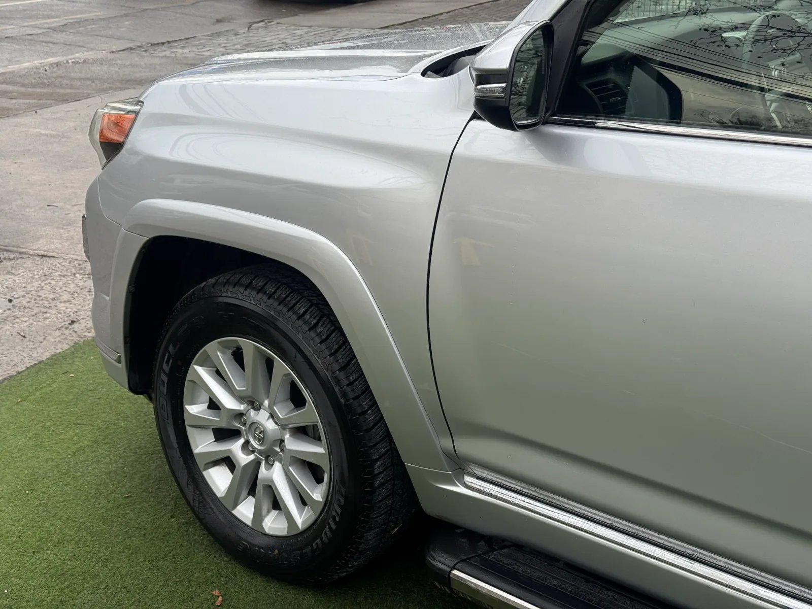 Toyota 4Runner Limited 2017 - Imagen 6 de 17