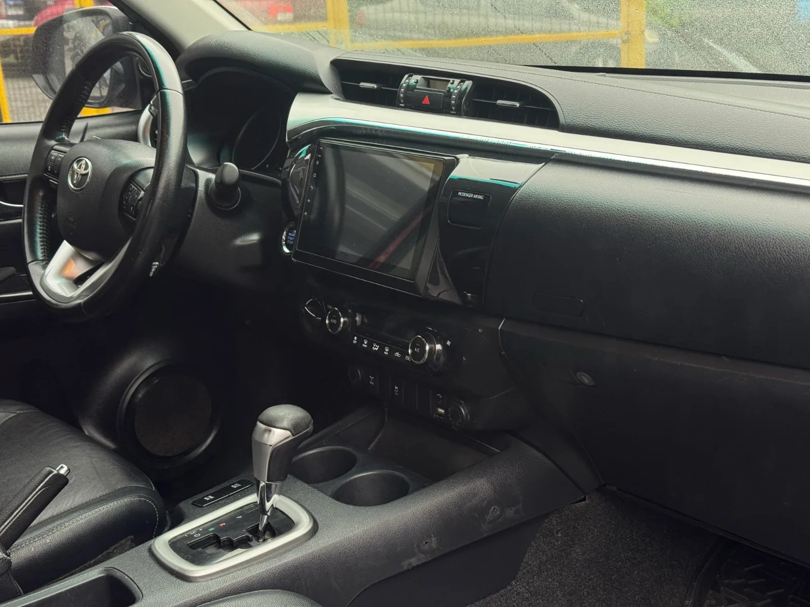 Toyota Hilux SRV 2018 - Imagen 14 de 19
