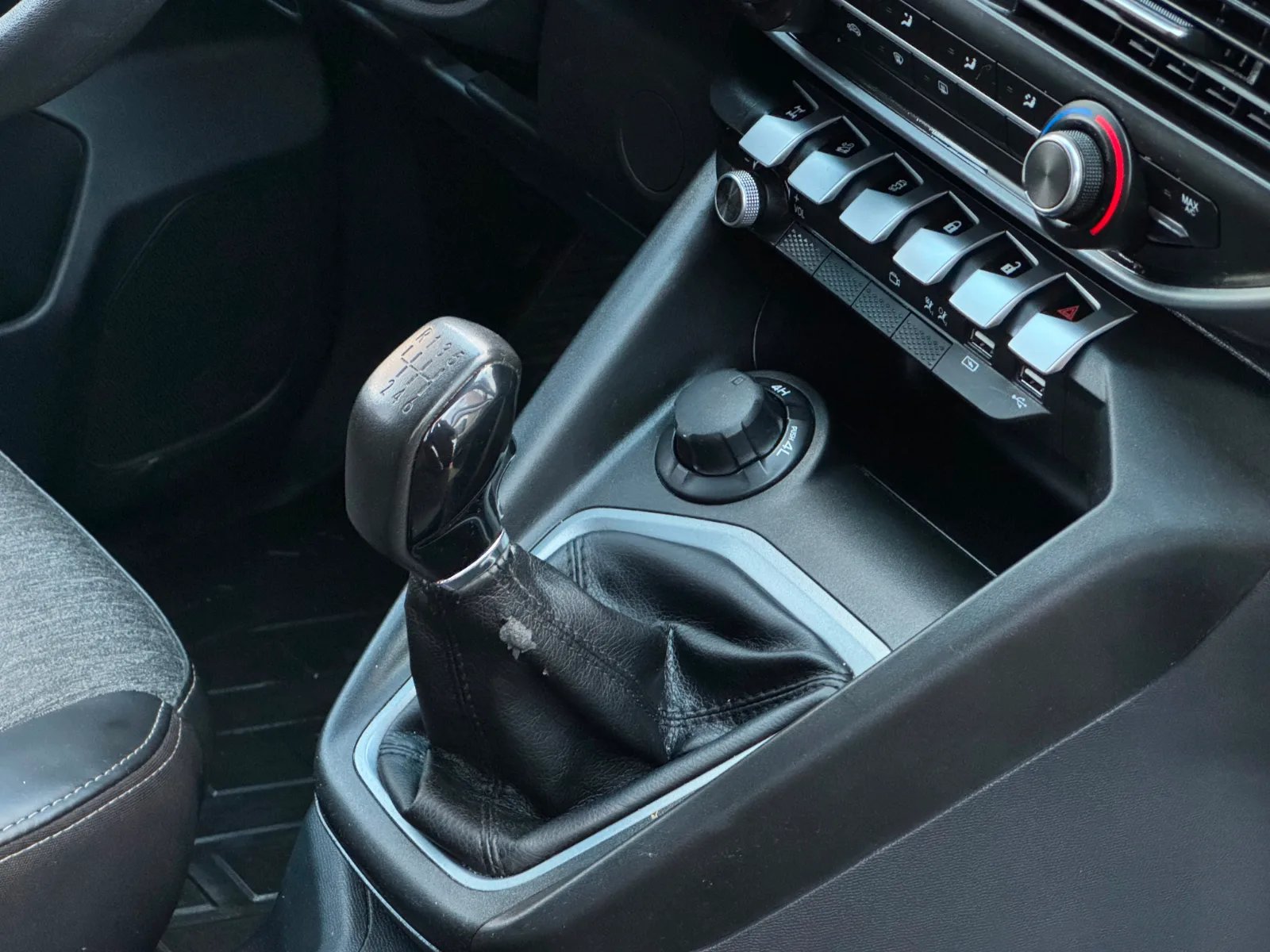 Peugeot Landtrek Active 2023 - Imagen 16 de 18