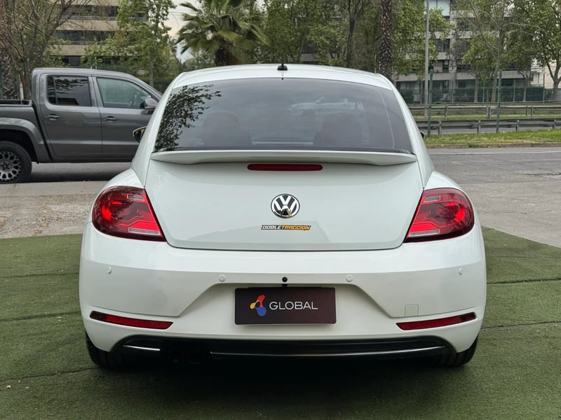 Volkswagen Beetle 2018 - Imagen 6 de 16