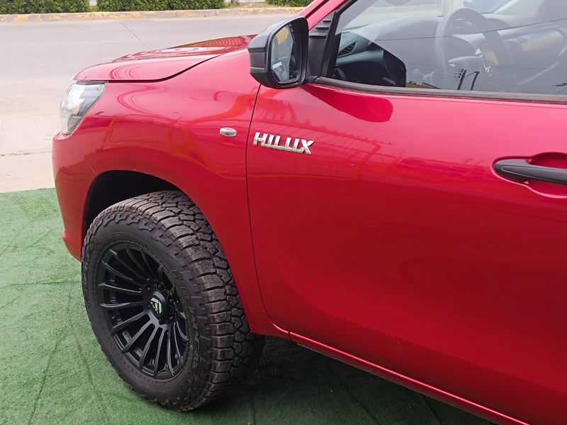 Toyota Hilux DX 4x4 2024 - Imagen 8 de 17