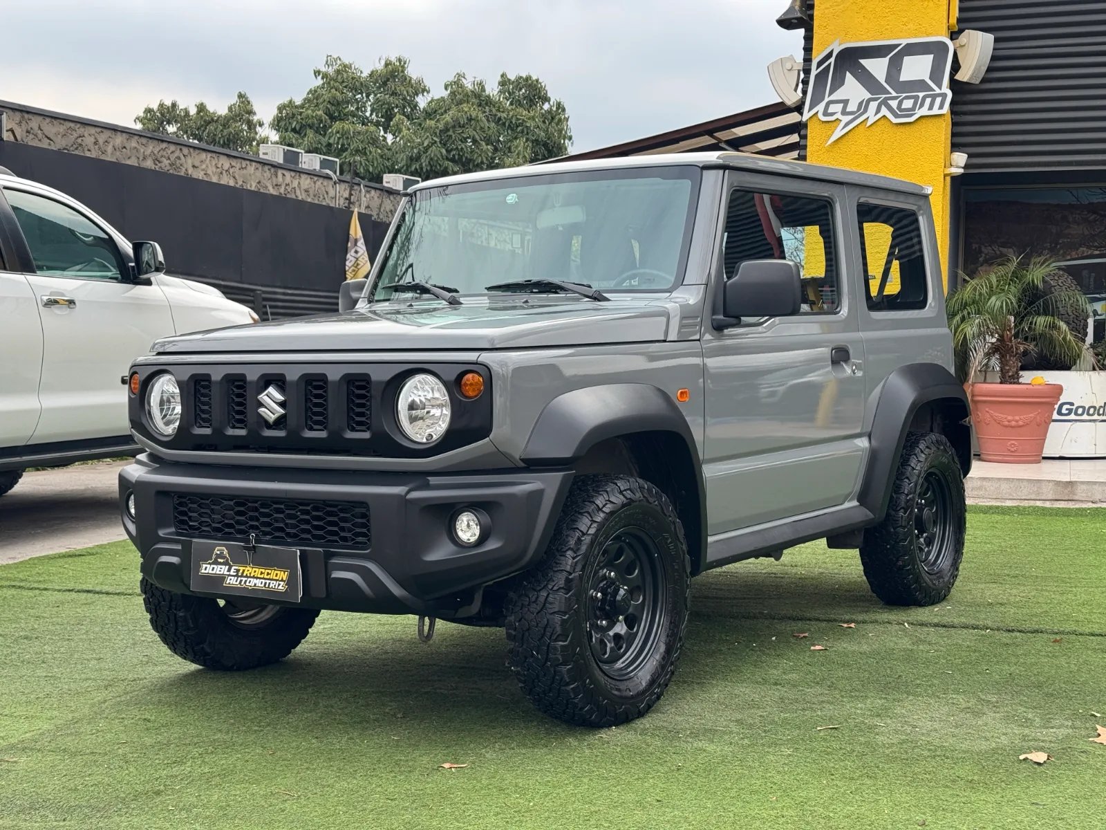 Suzuki Jimny GL 2022 - Foto 3 de 15