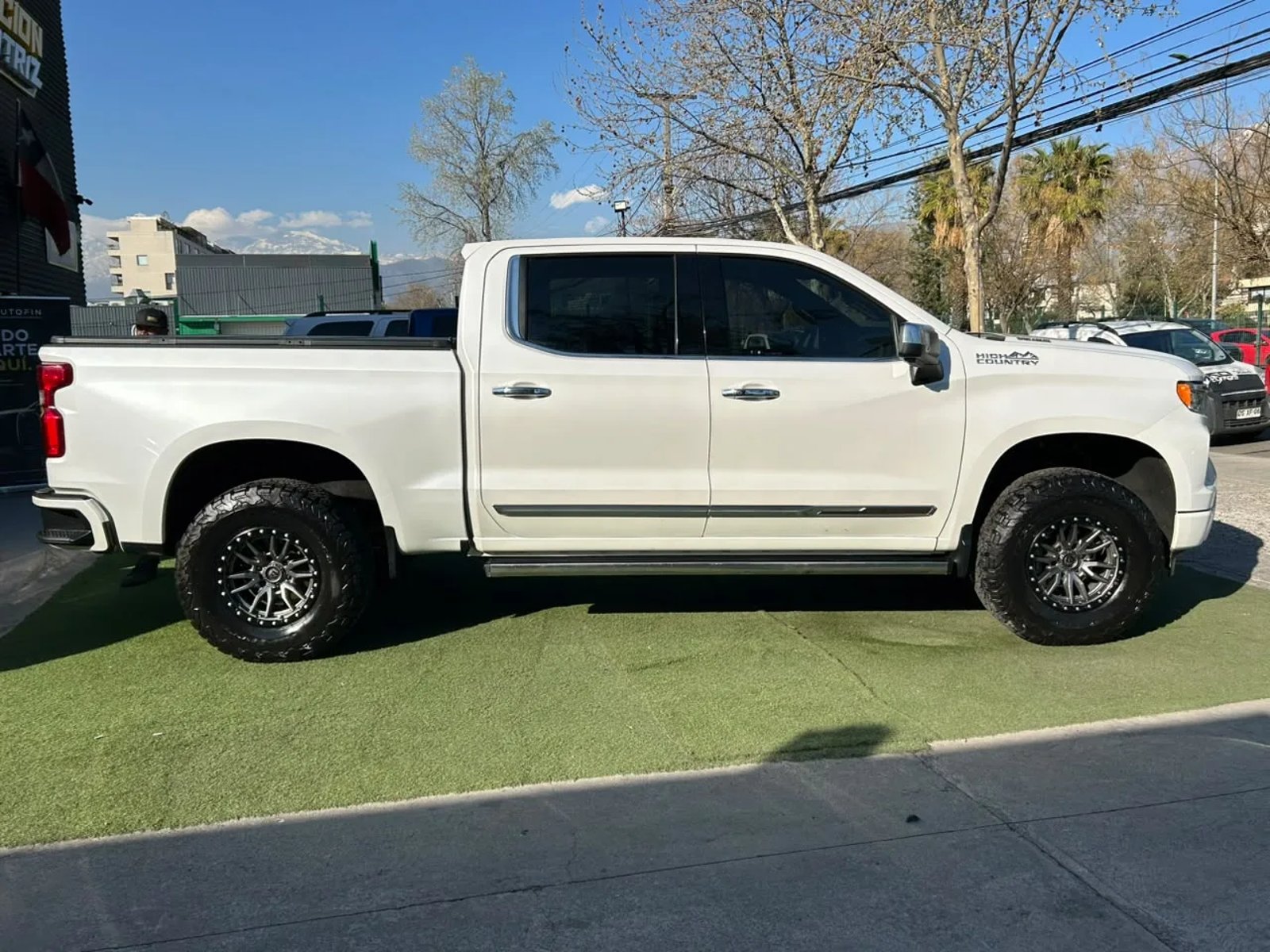 Chevrolet Silverado High Country 2023 - Imagen 11 de 18