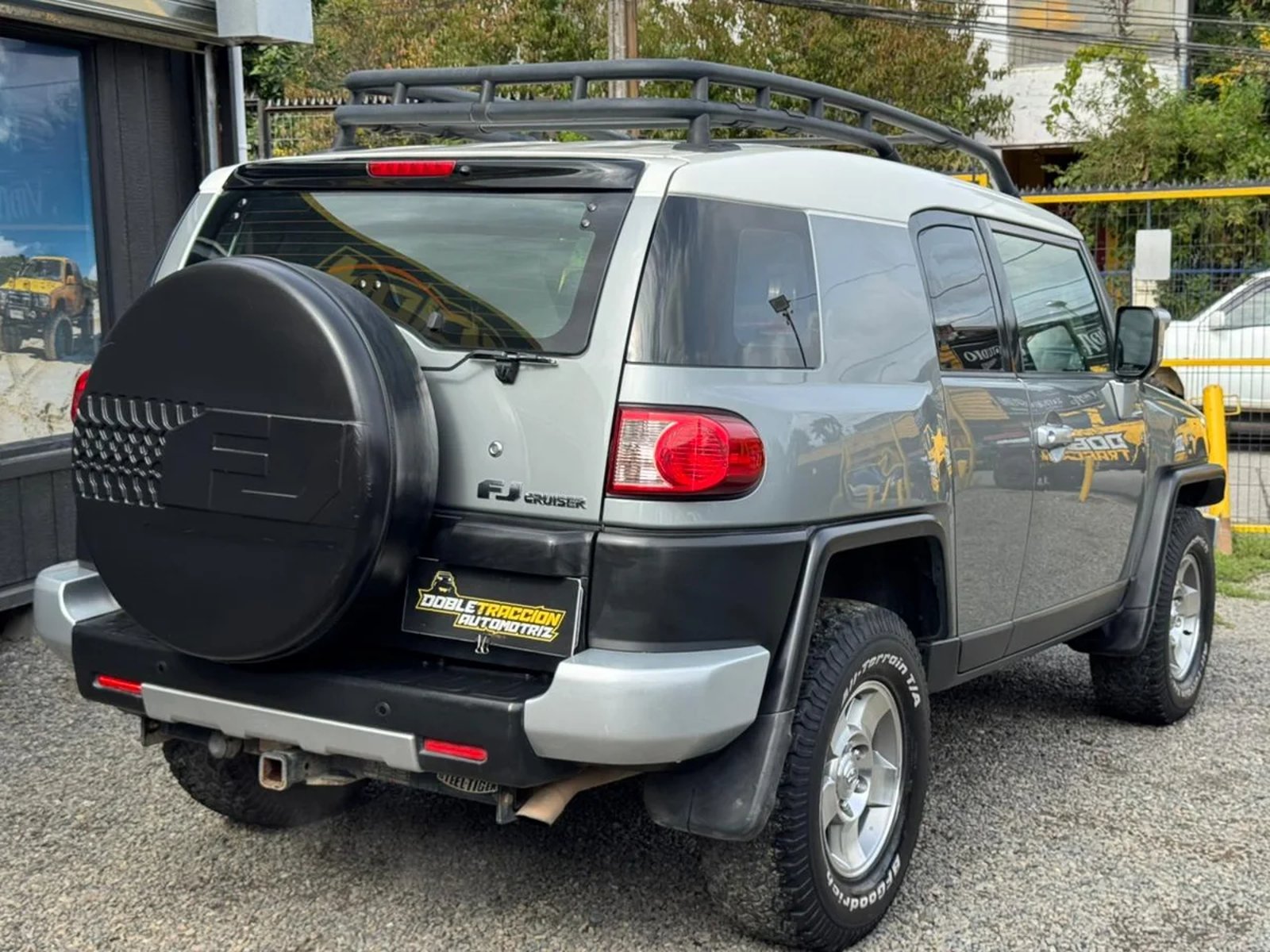TOYOTA 4 RUNNER 4.0 AUT 2009 - Imagen 7 de 13